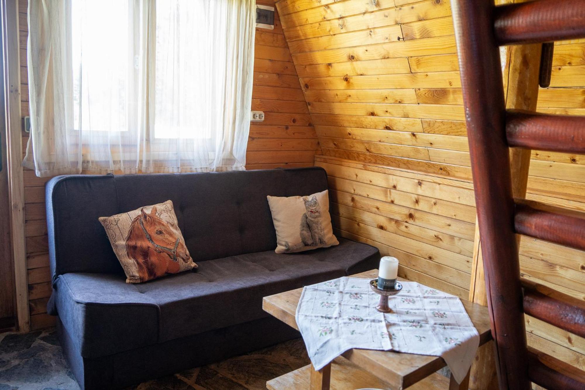 Rusaliite Adventure House バチェヴォ エクステリア 写真