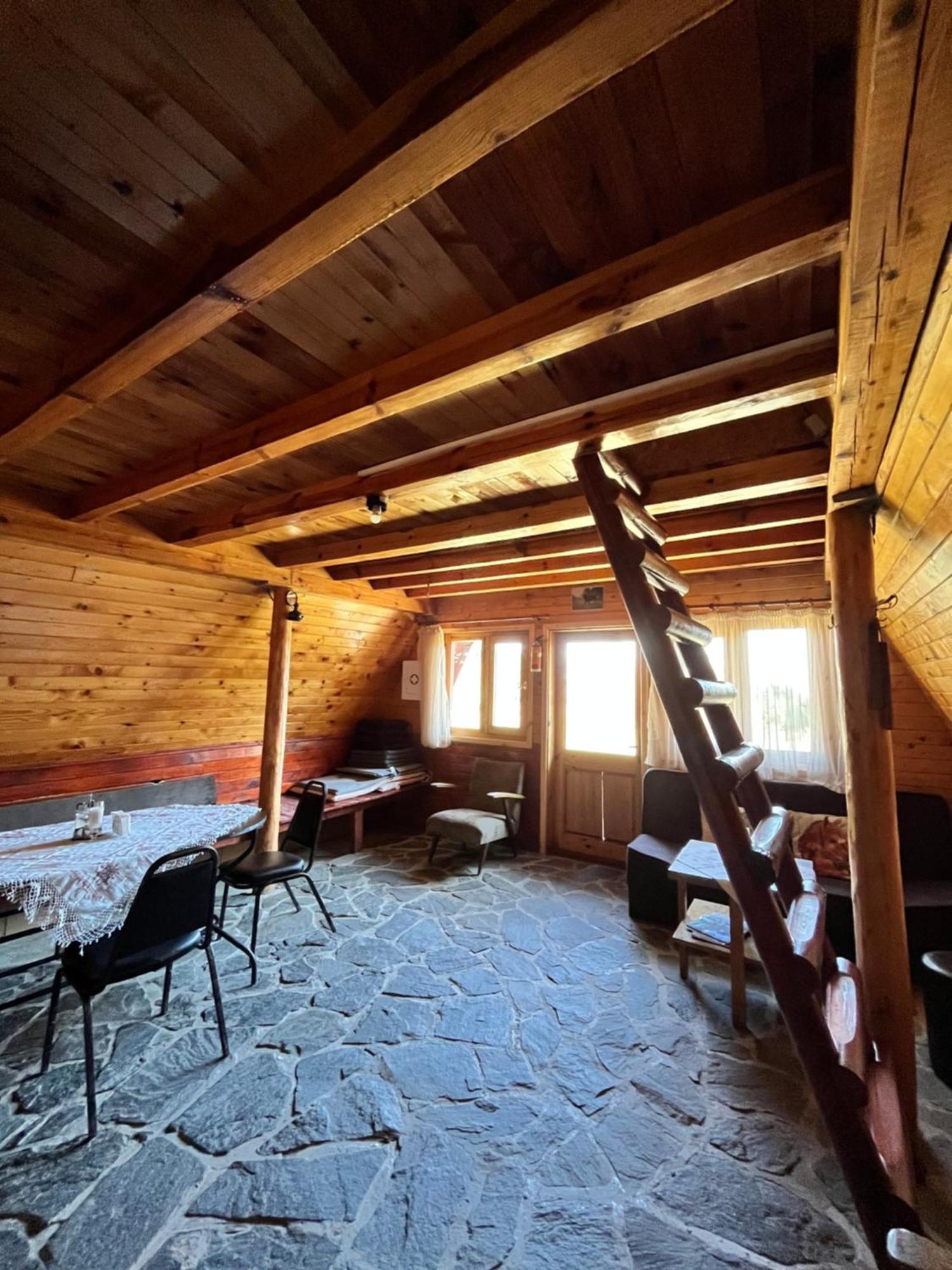 Rusaliite Adventure House バチェヴォ エクステリア 写真
